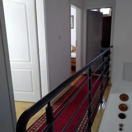 Apartment Stan Lux *